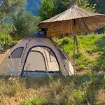 Kruje Camping * Krujë