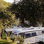 Campeggio Kruje Camping *