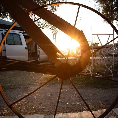 Kruje Camping * Krujë