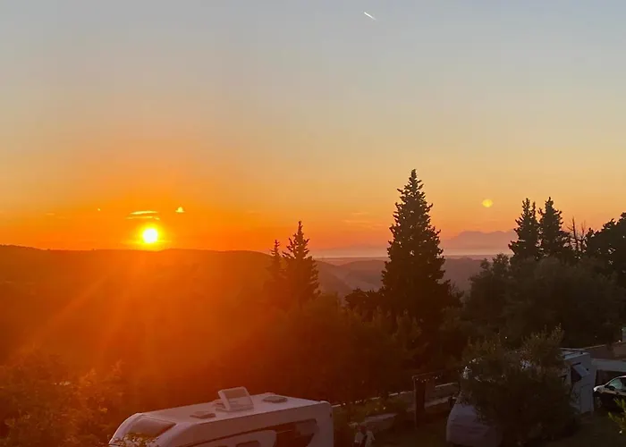 Kamp alanı Kruje Camping Krujë